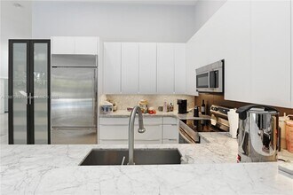 1230 S 13th Ave in Hollywood, FL - Building Photo - Building Photo