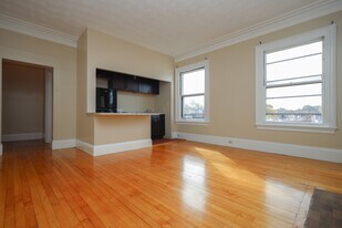 465 Park, Unit 14 in Boston, MA - Building Photo