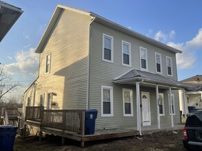 225 N 6th St in Cambridge, OH - Building Photo - Building Photo