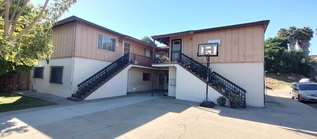 property at 132 S 33rd St