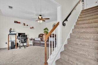 10701 Grecian Rd in Louisville, KY - Building Photo - Building Photo