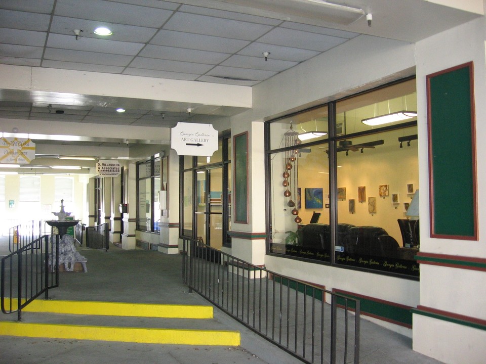 Galleria Apartments in Vallejo, CA - Building Photo