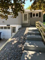 808 Northway St in Syracuse, NY - Building Photo