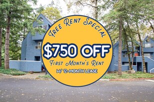 4637 Galewood St in Lake Oswego, OR - Building Photo