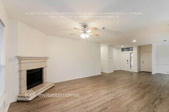 22826 Tara Way Dr in Katy, TX - Foto de edificio - Building Photo