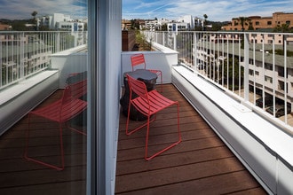 Village Lofts in Los Angeles, CA - Building Photo - Building Photo