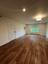 916 Cedar Drive Luxury Apartments in La Crescent, MN - Building Photo - Building Photo