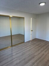 11640 Menlo Ave in Hawthorne, CA - Building Photo - Building Photo