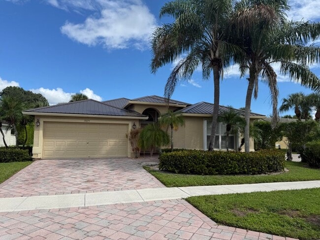 15079 Corby Ct in Wellington, FL - Building Photo - Building Photo