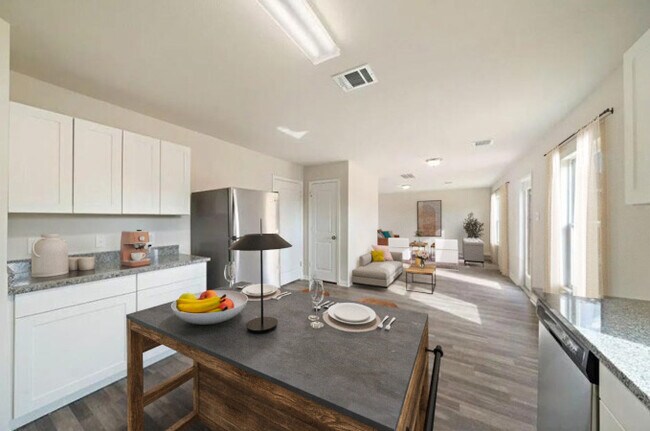 15665 Briar Forest Dr in Conroe, TX - Building Photo - Building Photo