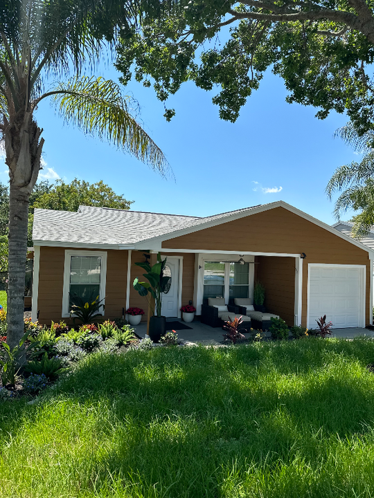 2772 Delaney Ct in Palm Harbor, FL - Building Photo