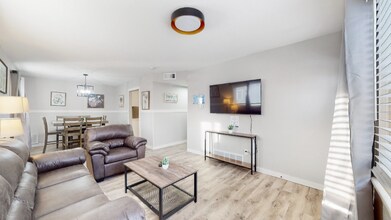 1217 S Victor St in Aurora, CO - Building Photo - Building Photo