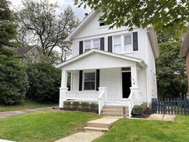 131 Clinton St in Columbus, OH - Building Photo