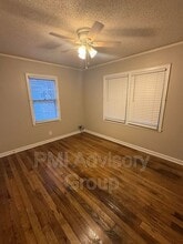 1924 SW Stone Ave in Topeka, KS - Building Photo - Building Photo