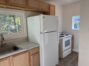 673 Canal St-Unit -2 in Placerville, CA - Building Photo - Building Photo