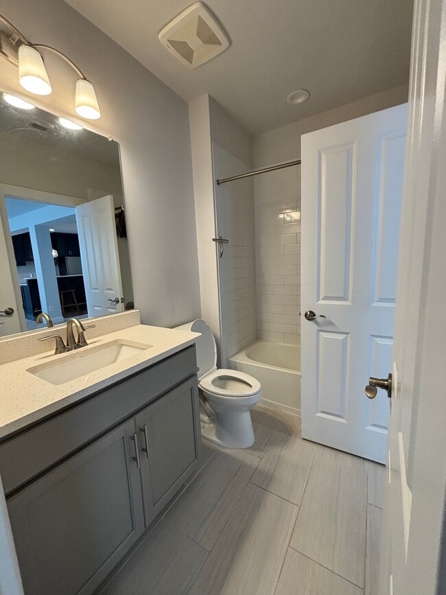 9683 Parkland Meadow Lane in Vienna, VA - Building Photo - Building Photo