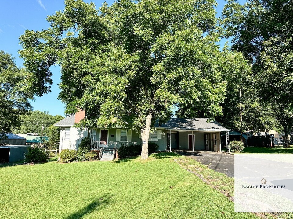515 Bowen St in Anderson, SC - Building Photo