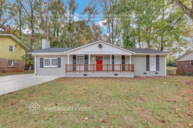 3724 Manhattan Dr in Decatur, GA - Building Photo - Building Photo