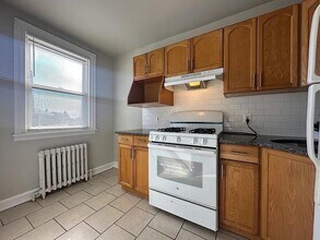 6710 Rowland Ave in Philadelphia, PA - Building Photo - Building Photo