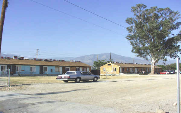 7733 Victoria Ave in Highland, CA - Building Photo