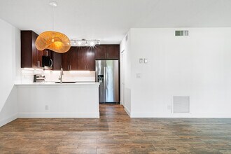 4995 Sable Pine Cir in West Palm Beach, FL - Building Photo - Building Photo