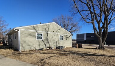 3111 S Mayfair Dr, Unit 3111 in Sioux Falls, SD - Building Photo - Building Photo