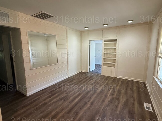 926 N Harding Ave in Wichita, KS - Building Photo - Building Photo