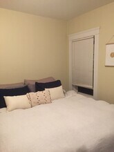 42 Newbury St, Unit 1 in Somerville, MA - Building Photo - Building Photo