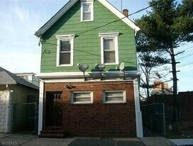 53 Hassart St in New Brunswick, NJ - Building Photo