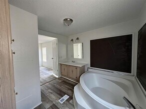 16206 Wood Dr in Channelview, TX - Building Photo - Building Photo