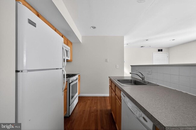 property at 1521 N 15th St