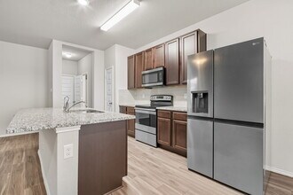 5415 Moni Rock Dr in San Antonio, TX - Building Photo - Building Photo