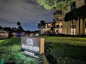 1350 River Reach Dr in Fort Lauderdale, FL - Building Photo