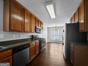 261 Augusta Woods Dr in Villa Rica, GA - Building Photo - Building Photo