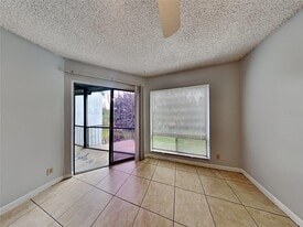 2546 Lemon Tree Ln in Orlando, FL - Building Photo