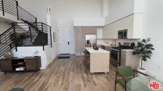 13448 Beach Ave in Los Angeles, CA - Building Photo - Building Photo