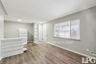 4231 Harvest Ln in Toledo, OH - Building Photo