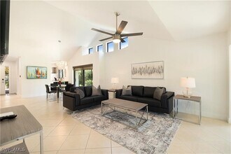 845 Reef Point Cir in Naples, FL - Building Photo - Building Photo
