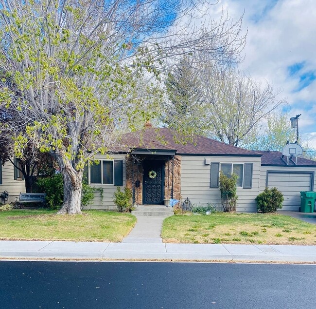 property at 316 G St