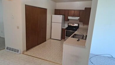 3310 Winchell Ln in Billings, MT - Foto de edificio - Building Photo