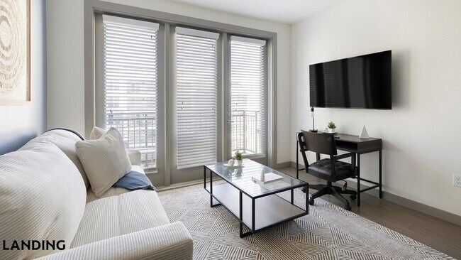 101 S Center St, Unit 528 in Arlington, TX - Foto de edificio - Building Photo