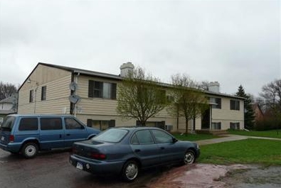 912 E 3rd St in Sioux Falls, SD - Building Photo