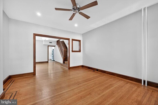3560 New Queen St in Philadelphia, PA - Building Photo - Building Photo