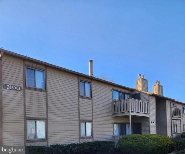 2115 Woodhollow Dr in Evesham, NJ - Building Photo - Building Photo