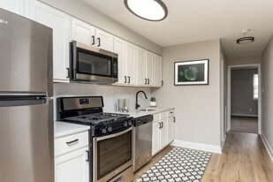 Canterbury Court Apartment Homes