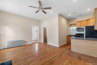 177 Woodworth Ave in Yonkers, NY - Building Photo - Building Photo