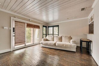 1513 E Interstate 30 in Garland, TX - Building Photo - Building Photo