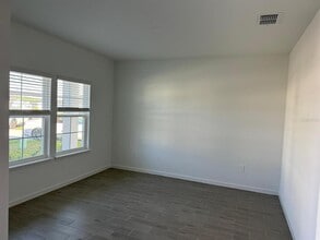 12365 NW 137th Wy in Alachua, FL - Building Photo - Building Photo