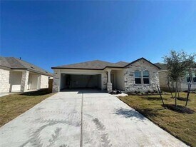 211 Coventry Dr in Hutto, TX - Building Photo