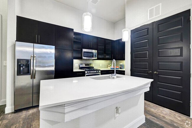 property at 4000 Westheimer Rd